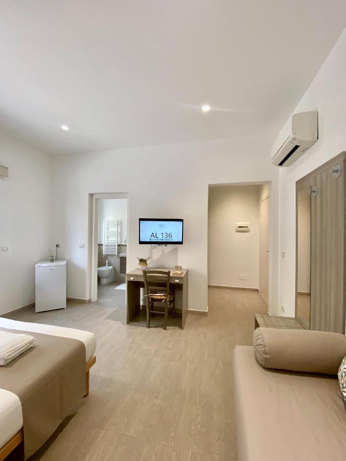 Bed and Breakfast Al 136 Capo dʼOrlando Exterior foto